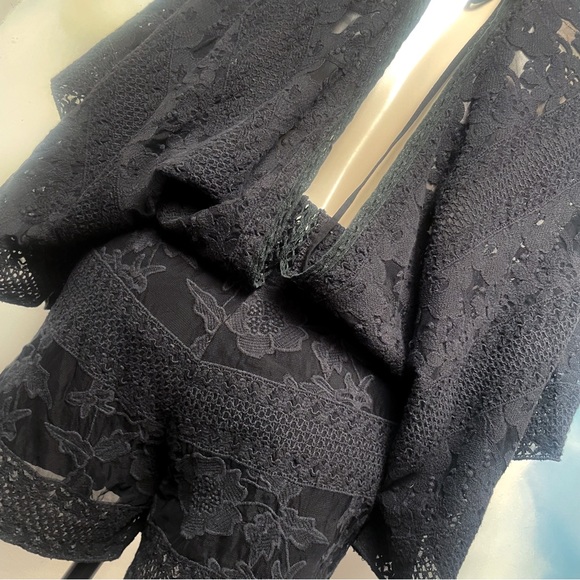 Bebe Sydney lace romper - Picture 3 of 8